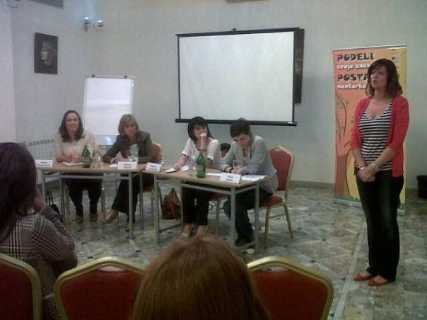 1002837_349236235203866_1363057704_n